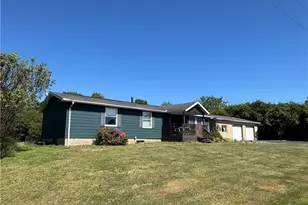 103 Hillcrest Dr, Center Township-Homer City, PA 15748 - Photo 1