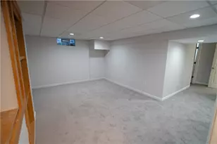 746 Lechner Ln, Pittsburgh, PA 15227 - Photo 13