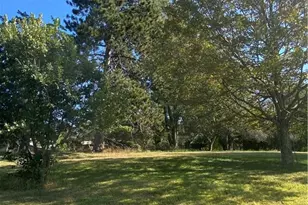 1227 S Hewitt Ave, Canton Township, PA 15301 - Photo 7