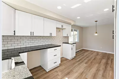 439 Elwood Dr, Pittsburgh, PA 15235 - Photo 9