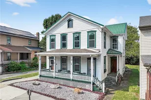 320 W Main St, Mt Pleasant Boro, PA 15666 - Photo 3