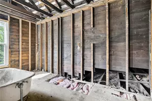 320 W Main St, Mt Pleasant Boro, PA 15666 - Photo 37