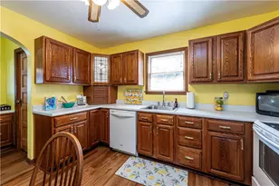 408 Michigan Ave, Jeannette, PA 15644 - Photo 17