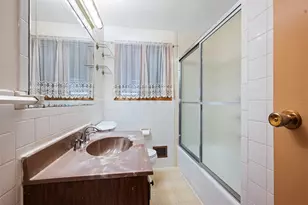 54 Lilmont Dr, Pittsburgh, PA 15218 - Photo 15