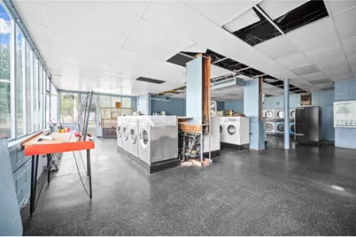 7044 Frankstown Ave, Homewood Brushton, PA 15208 - Photo 3