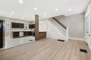 2246 Milligan, Pittsburgh, PA 15218 - Photo 3