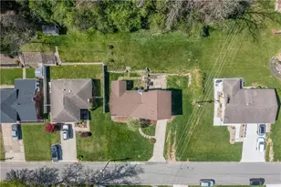 659 Alpine Dr, Canonsburg, PA 15317 - Photo 5