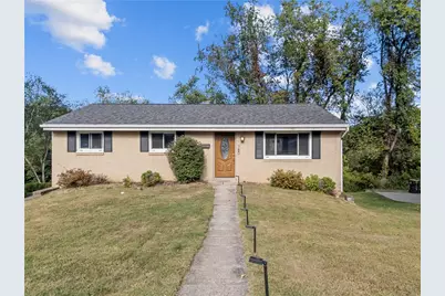 180 Green Glen Dr, Pittsburgh, PA 15227 - Photo 1