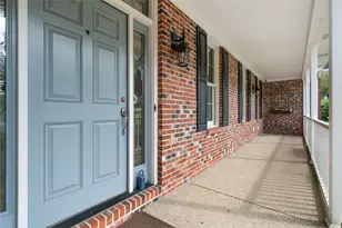 208 Woodridge, Cecil, PA 15317 - Photo 3