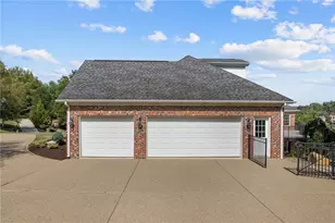 208 Woodridge, Cecil, PA 15317 - Photo 45