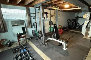 185 Peach Dr, Pittsburgh, PA 15236 - Photo 23