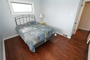 185 Peach Dr, Pittsburgh, PA 15236 - Photo 17