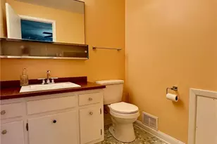 185 Peach Dr, Pittsburgh, PA 15236 - Photo 13