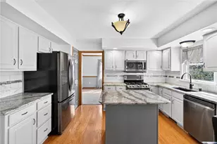 15 High Point Cir, Penn Twp, PA 15636 - Photo 11