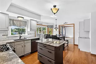 15 High Point Cir, Penn Twp, PA 15636 - Photo 9