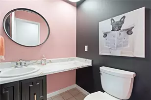 2657 Bingham Dr, Pittsburgh, PA 15241 - Photo 9