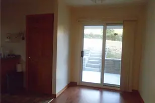 915 Highview Ave, Harmony Township, PA 15005 - Photo 7