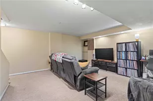 320 Avenue A, Pittsburgh, PA 15221 - Photo 13