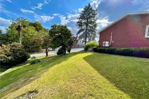 1306 Spring St, Derry Township, PA 15650 - Photo 9