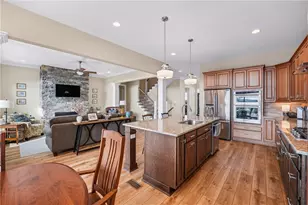 713 Ivy Ln, Cranberry Township, PA 16066 - Photo 19