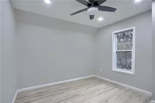 419 Maytide St, Pittsburgh, PA 15227 - Photo 31