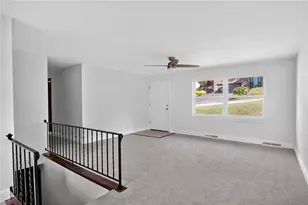 526 St George Dr, North Versailles, PA 15137 - Photo 5