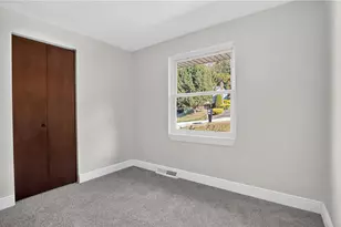 526 St George Dr, North Versailles, PA 15137 - Photo 21