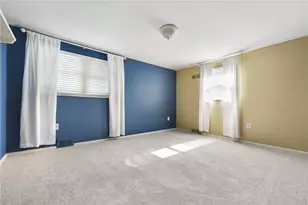 2401 Berkshire Dr, Pittsburgh, PA 15241 - Photo 21