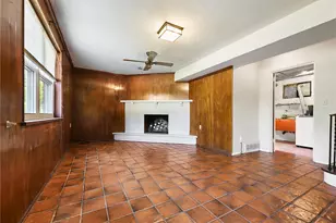 2401 Berkshire Dr, Pittsburgh, PA 15241 - Photo 29