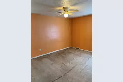 118 Delaware Ave, North Versailles, PA 15137 - Photo 17