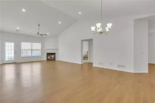 1502 Seminole Cir, Chippewa Township, PA 15010 - Photo 9