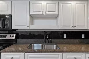 197 Douglass Rd, Beaver Falls, PA 15010 - Photo 15