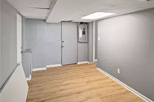 6444 Apple St, Lincoln Larimer, PA 15206 - Photo 25