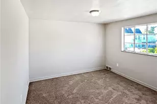 6444 Apple St, Lincoln Larimer, PA 15206 - Photo 11