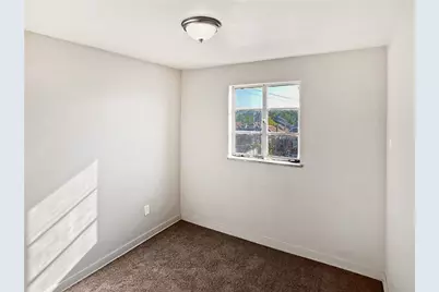 6444 Apple St, Lincoln Larimer, PA 15206 - Photo 15