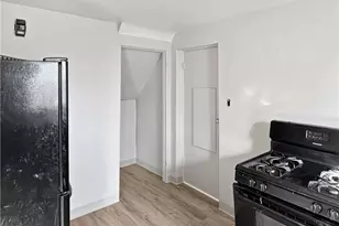 6444 Apple St, Lincoln Larimer, PA 15206 - Photo 7