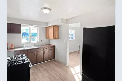 6444 Apple St, Lincoln Larimer, PA 15206 - Photo 9