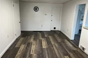 624 Sidney St, Greensburg, PA 15601 - Photo 5