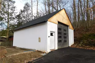 114 Locust St, South Union Township, PA 15445 - Photo 7