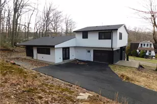 114 Locust St, South Union Township, PA 15445 - Photo 5