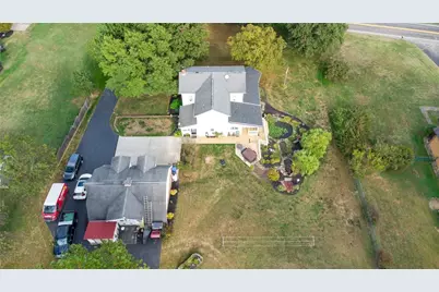 1200 Hahntown Wendel Rd, North Huntingdon, PA 15642 - Photo 3