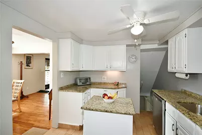 4374 Homestead Duquesne Road, Munhall, PA 15120 - Photo 11