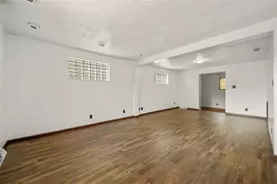 1334 Broadway Ave, East McKeesport, PA 15035 - Photo 7