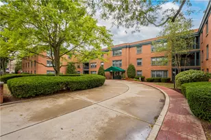 5825 Fifth Ave, Pittsburgh, PA 15232 - Photo 3