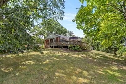 694 Oak St, Moon/Crescent Twp, PA 15046 - Photo 3