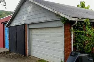 308 4th St, Monongahela, PA 15063 - Photo 25