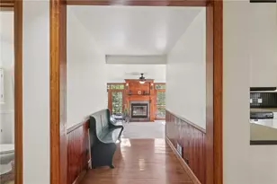 2549 W Hardies Rd, Hampton, PA 15044 - Photo 9