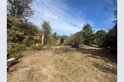 51 McMichael Rd, Carnegie, PA 15106 - Photo 3