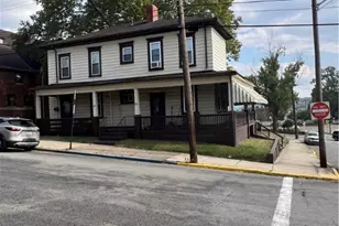 201 Jefferson St, Rochester, PA 15074 - Photo 3