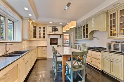 705 E Beau St, East Washington Boro, PA 15301 - Photo 23